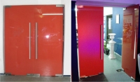 Стеклянные двери: качество и эстетика превыше всего